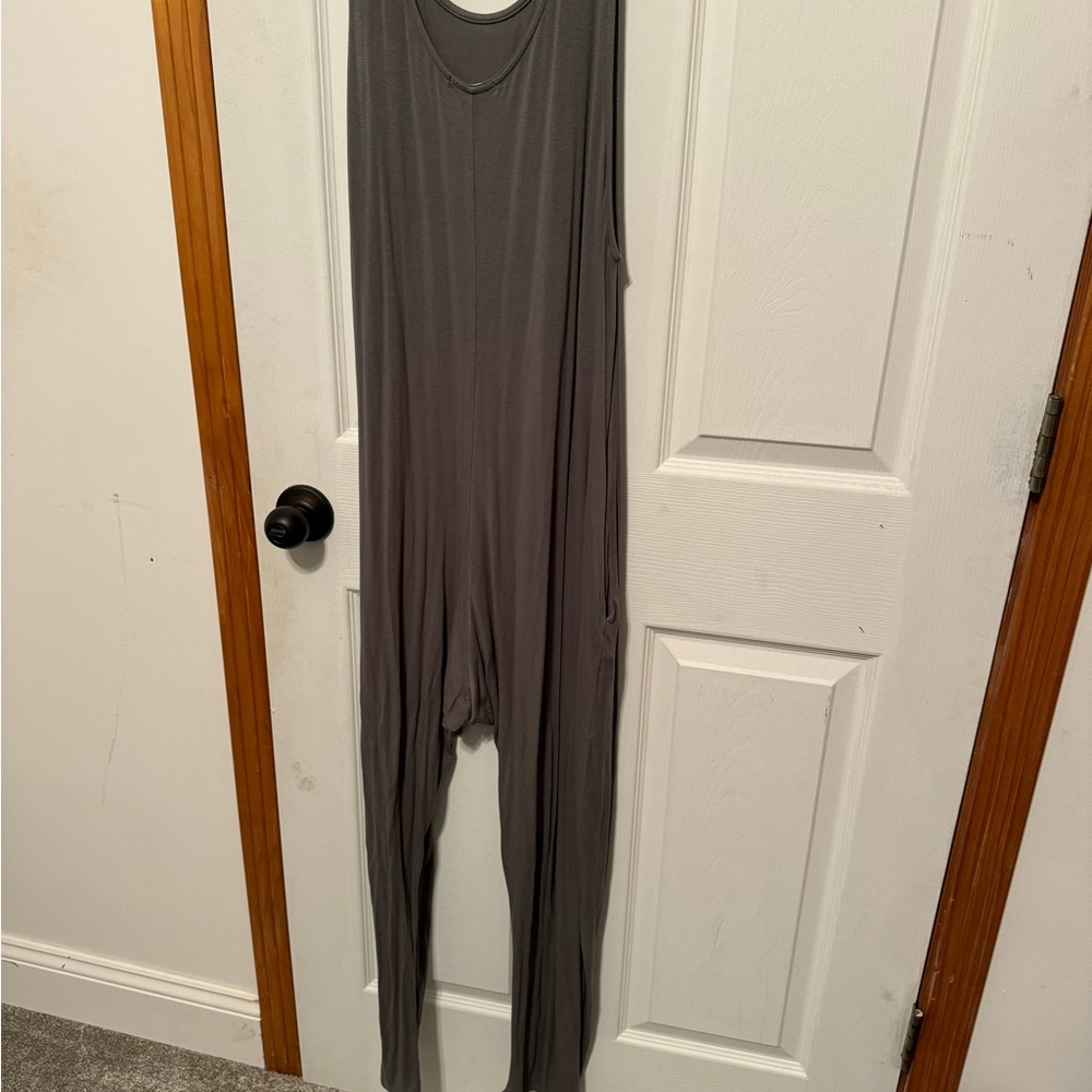 Olive geeen Sleeveless Jumpsuit